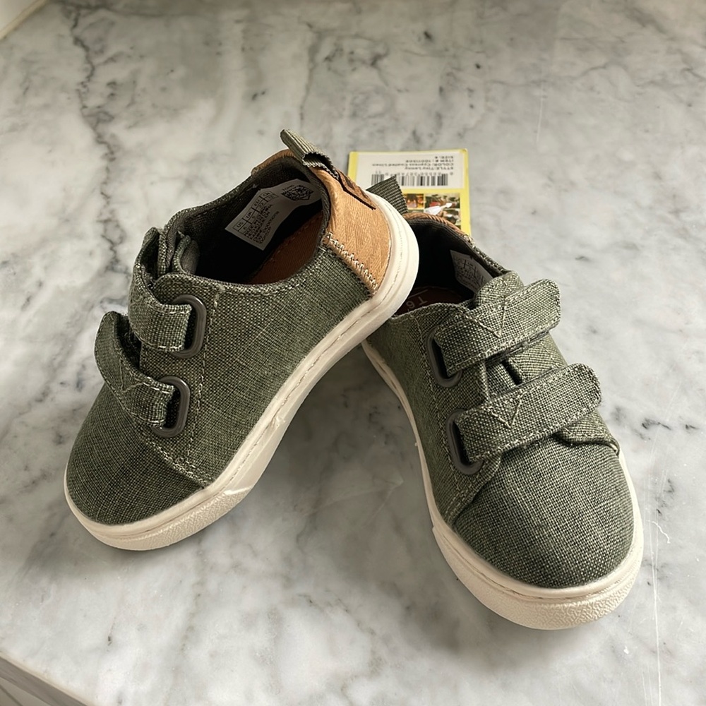 Tom’s toddler shoes
